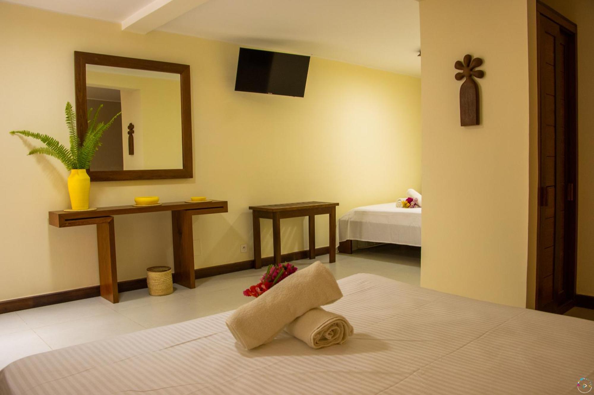 Hotel Baobab Cafe Morondava Eksteriør bilde