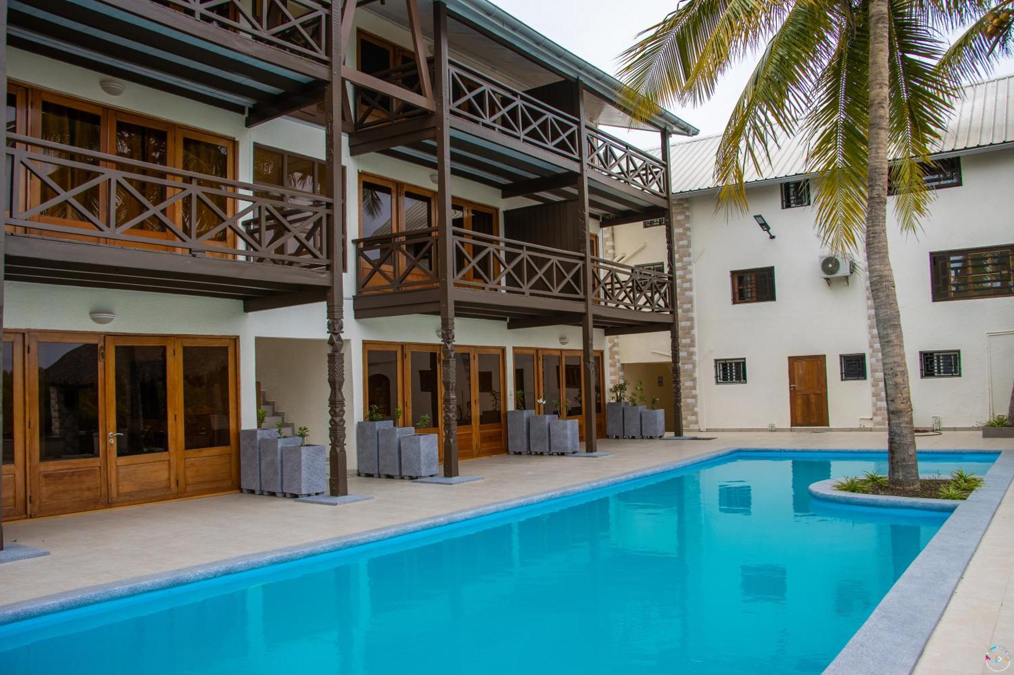Hotel Baobab Cafe Morondava Eksteriør bilde