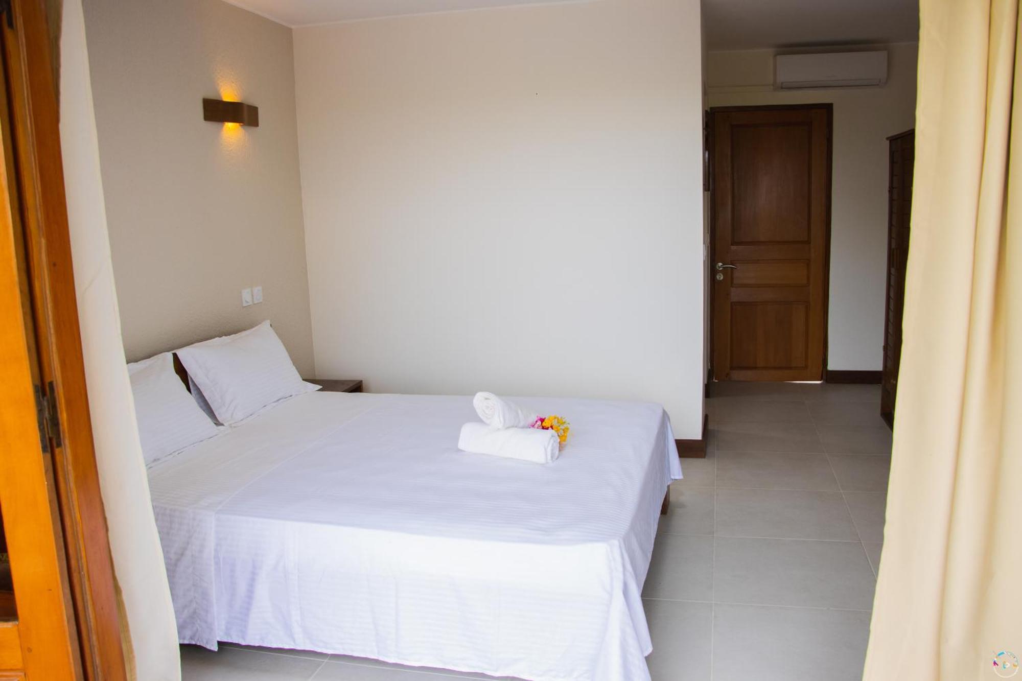 Hotel Baobab Cafe Morondava Eksteriør bilde