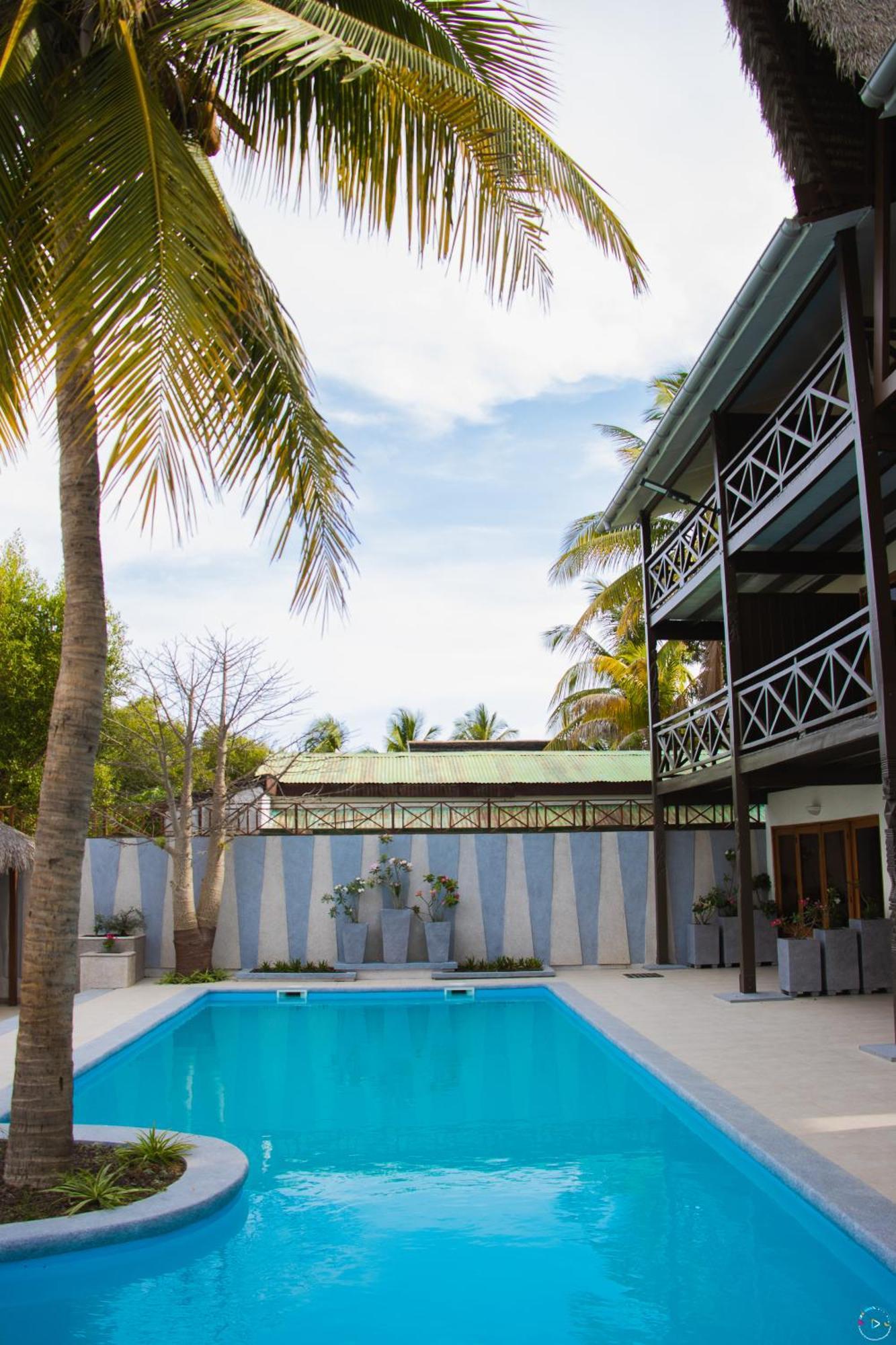 Hotel Baobab Cafe Morondava Eksteriør bilde