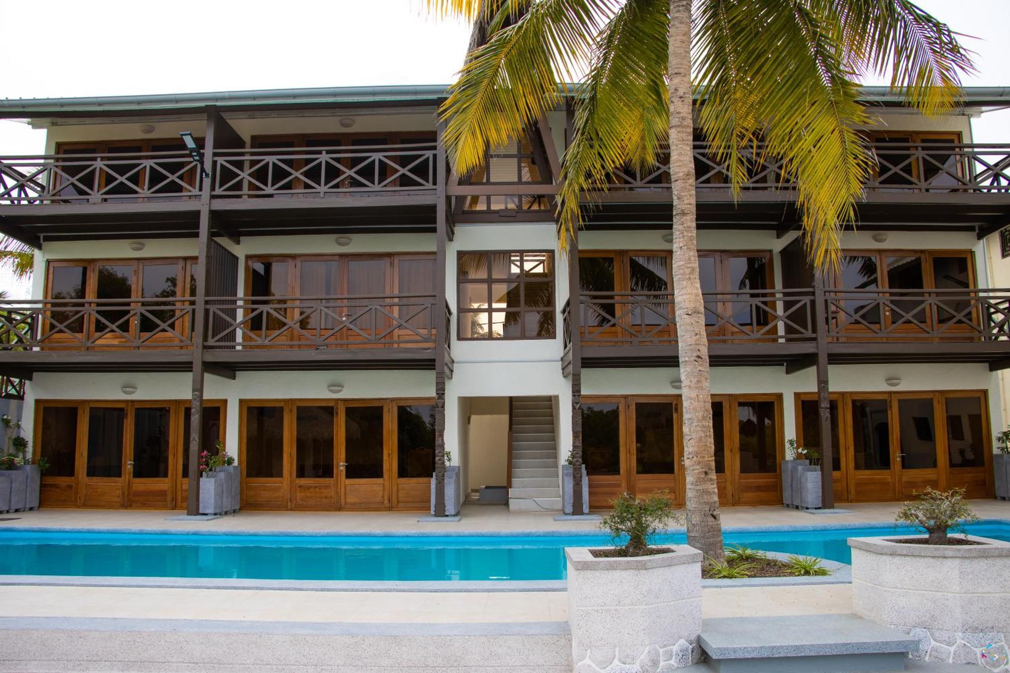 Hotel Baobab Cafe Morondava Eksteriør bilde
