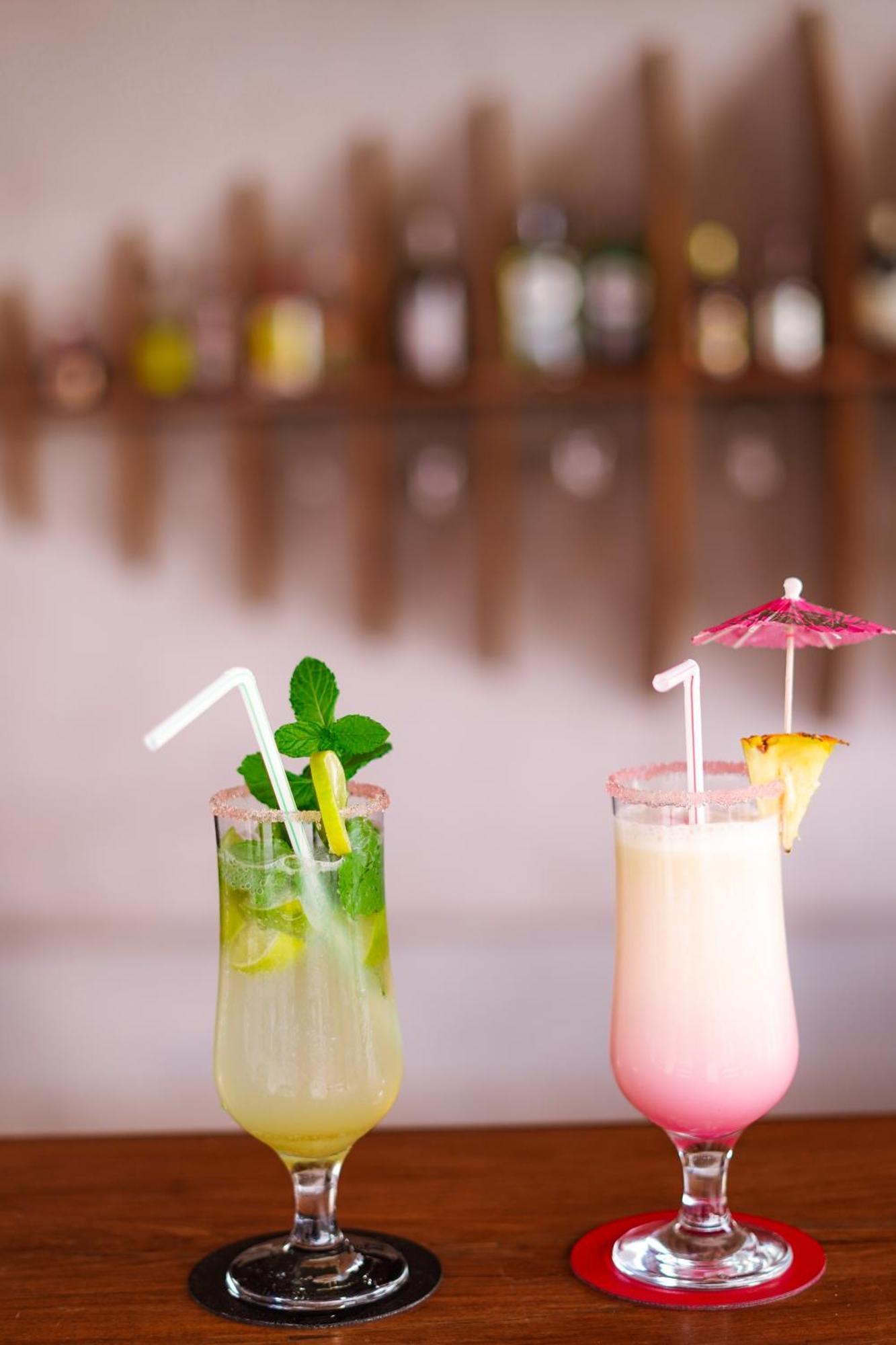 Hotel Baobab Cafe Morondava Eksteriør bilde