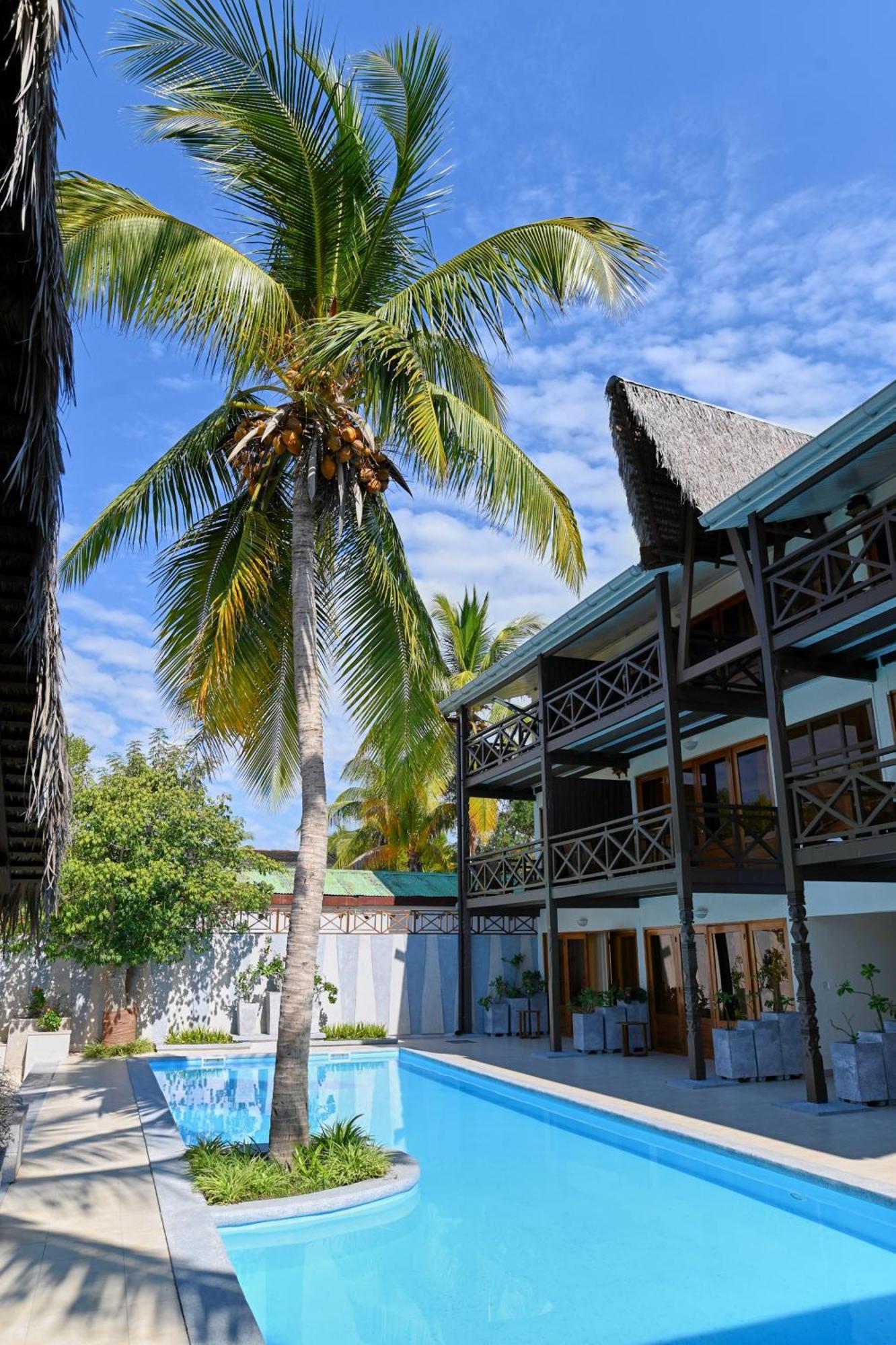 Hotel Baobab Cafe Morondava Eksteriør bilde